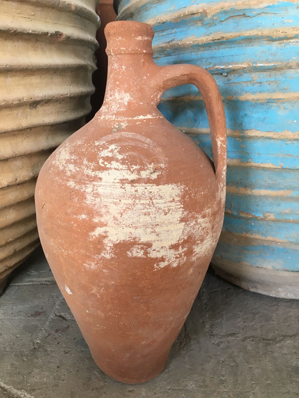 greek old pots, ceramics, urns of clay, urns of clay, greek teracotta