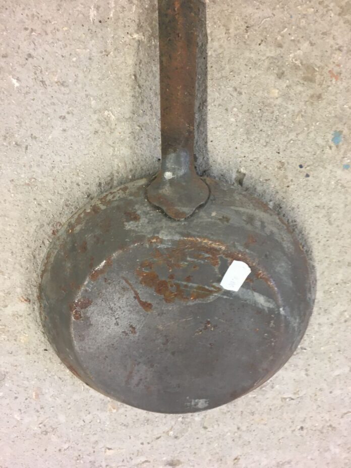 Frying pan, greek old bronze utensil