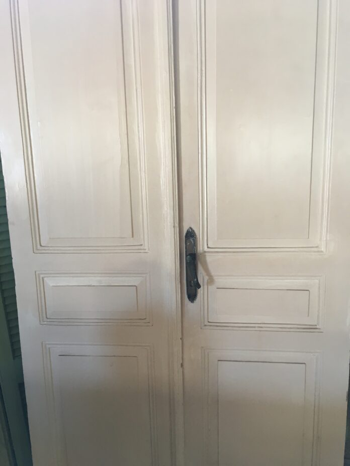 greek old double leaf door