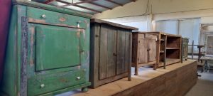 wide variety of old furniture, small furniture, old tables-coffee tables, restored or not, antiques , vintage,..
