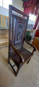 old wooden chairs-armchairs , throne-chairs , handmade, hand curved, sculpted, with curved decoration on the back, in excellent condition, handmade, antiques, vintage, old