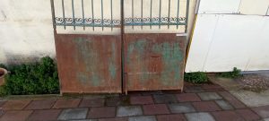 iron front garden door, 2-ply old iron garden gate door, solid, heavy, cast iron gate , garden door ,yard door